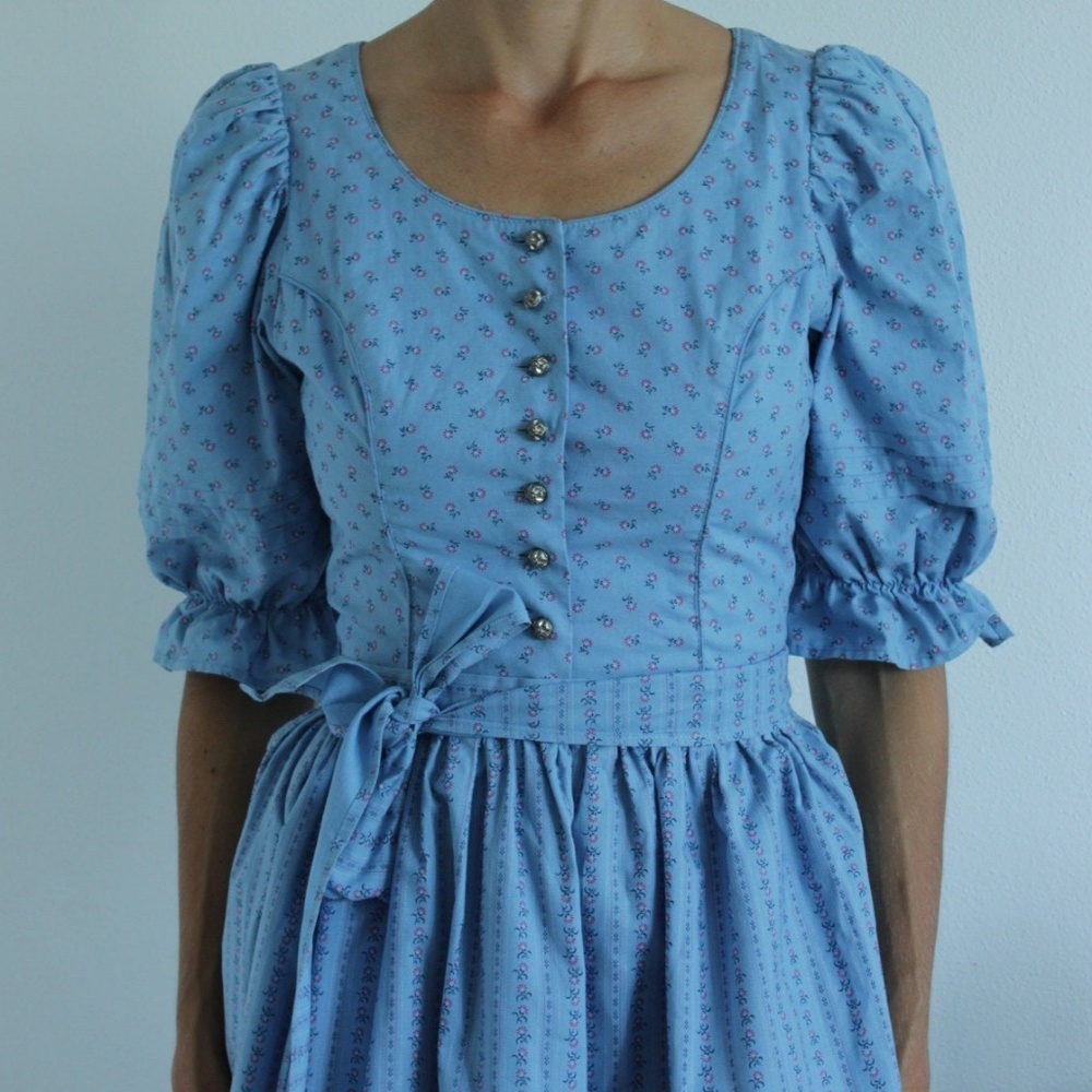 VINTAGE Floral Puff Sleeve Midi Dress